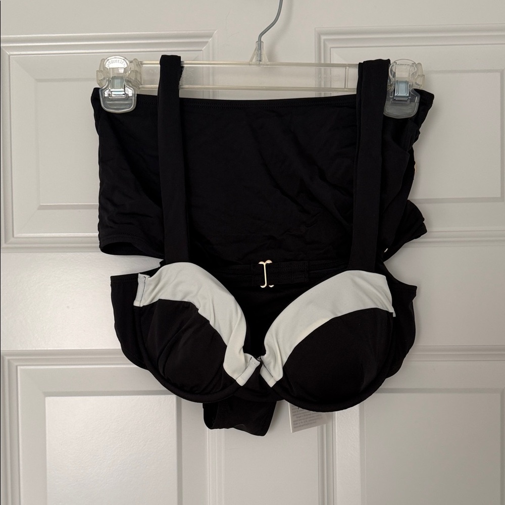 NWT. Peony Keepsake Balconette High Waisted Bikini